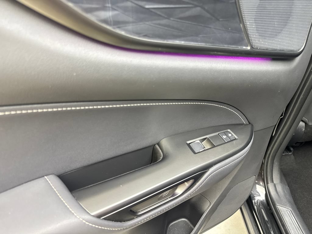 Used 2025 Lexus NX 250 FWD w/ Accessory Package (K3) image 38