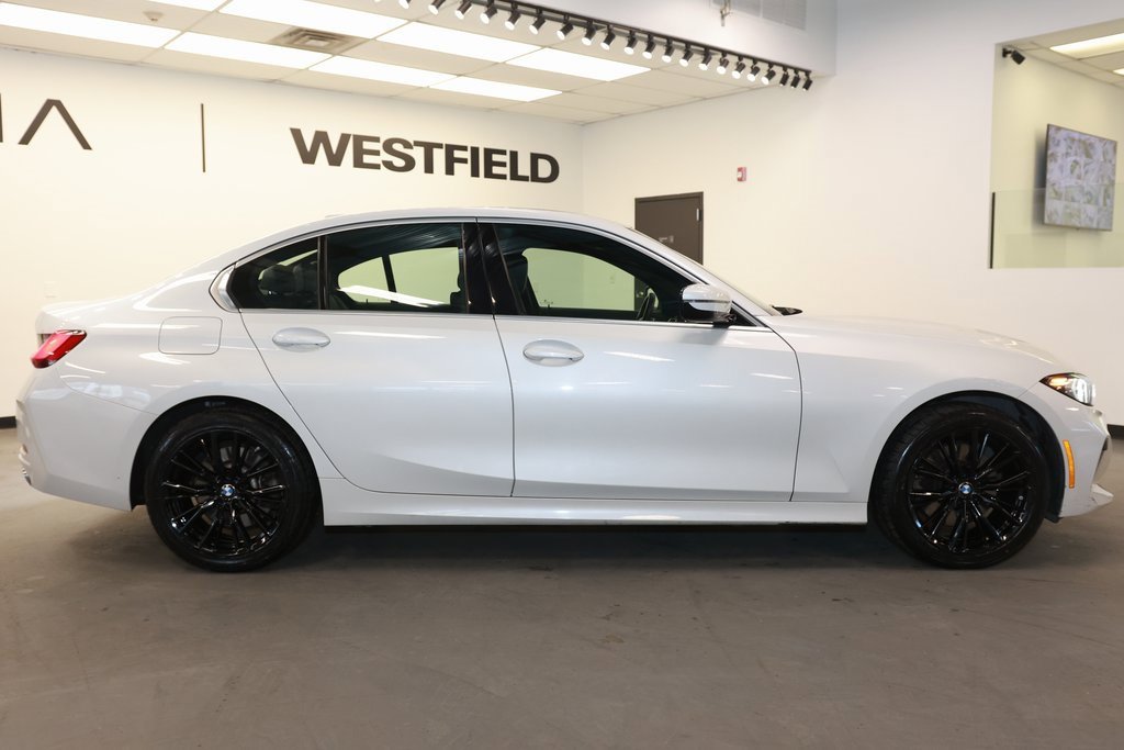 Used 2024 BMW 330i xDrive 330i xDrive image 8