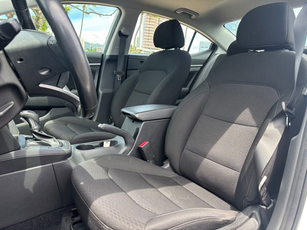 Used 2019 Hyundai Elantra Value Edition w/ Cargo Package FWD image 8