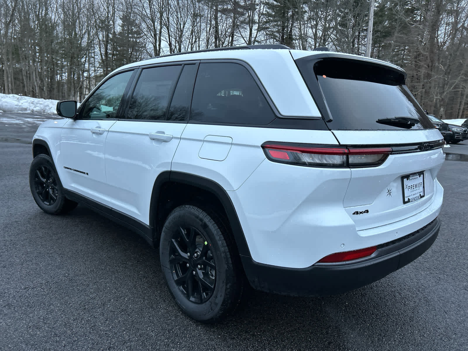 New 2026 Jeep Grand Cherokee Altitude AWD/4WD image 6