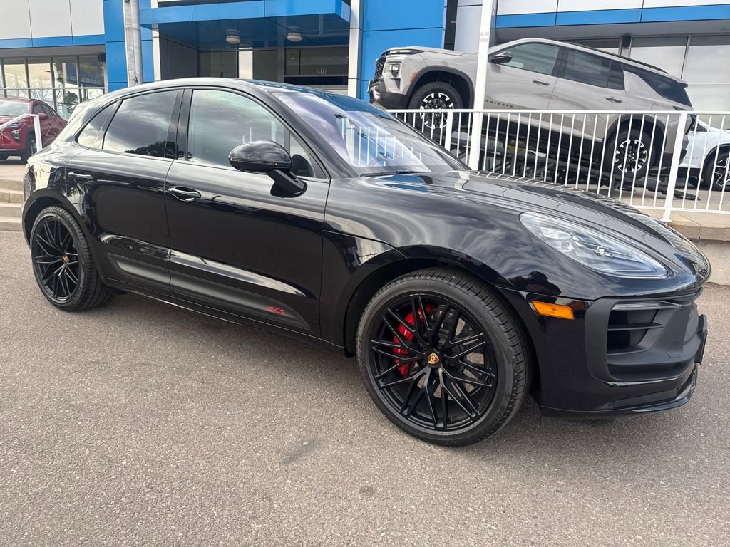 Used 2025 Porsche Macan GTS image 7