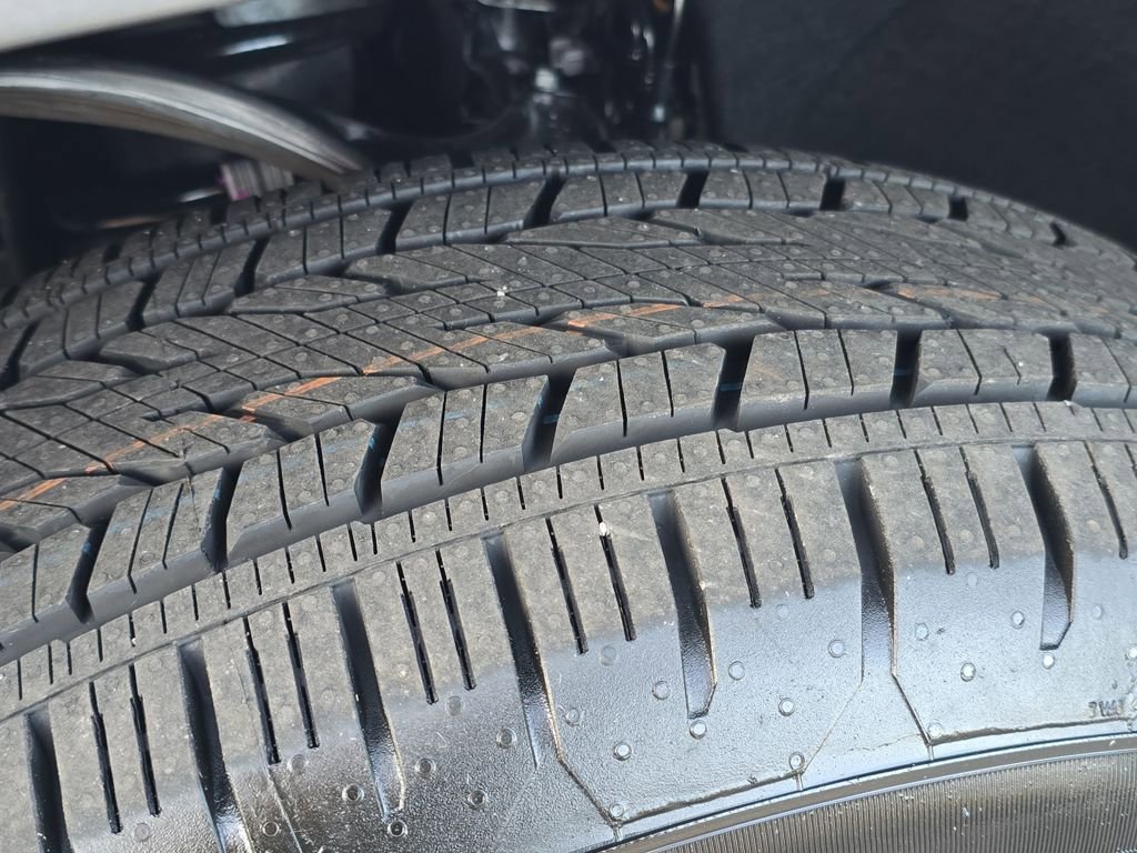 New 2026 Chevrolet Suburban Premier image 30