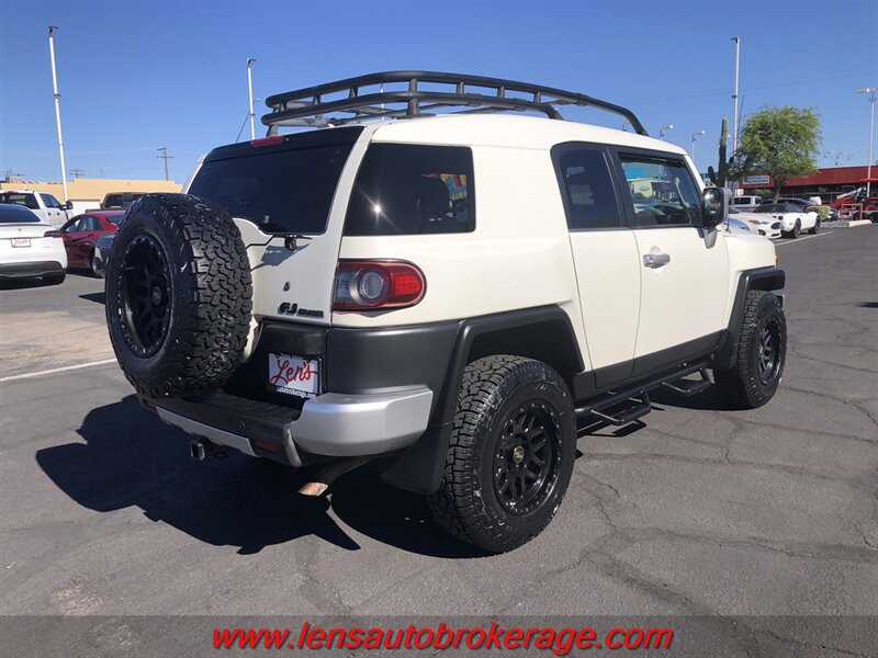 Used 2012 Toyota FJ Cruiser 4WD w/ Upgrade Pkg image 8