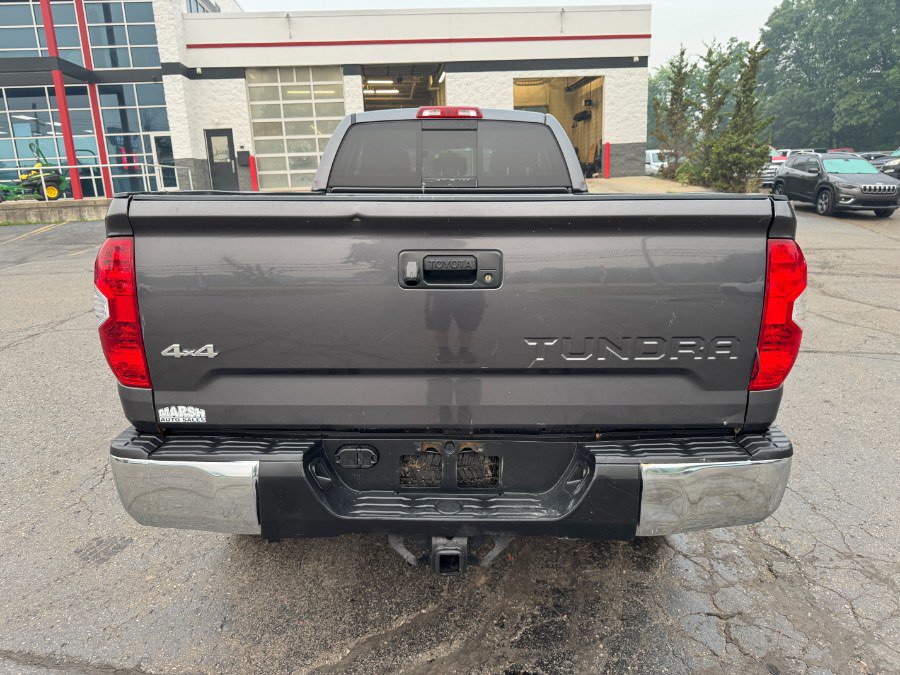 Used 2016 Toyota Tundra SR5 AWD/4WD image 4