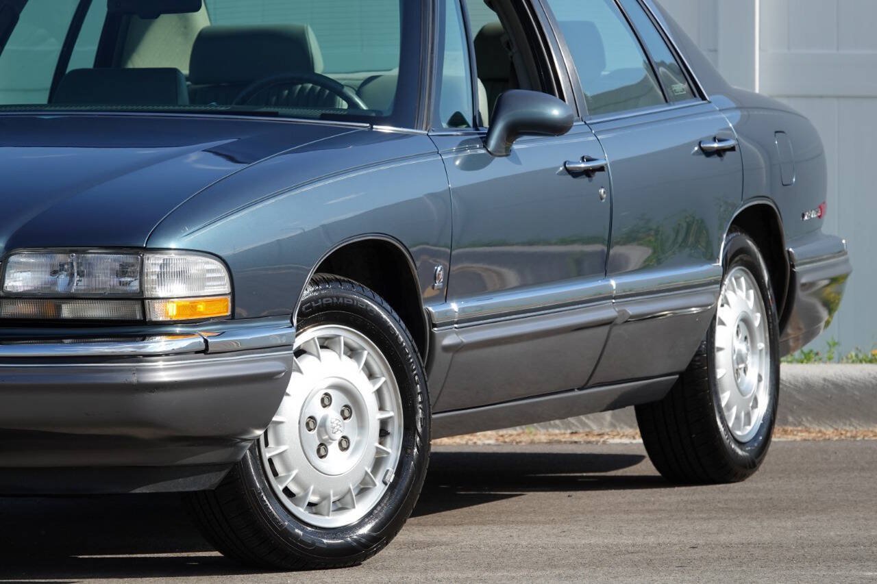 Used 1993 Buick Park Avenue Ultra FWD image 9