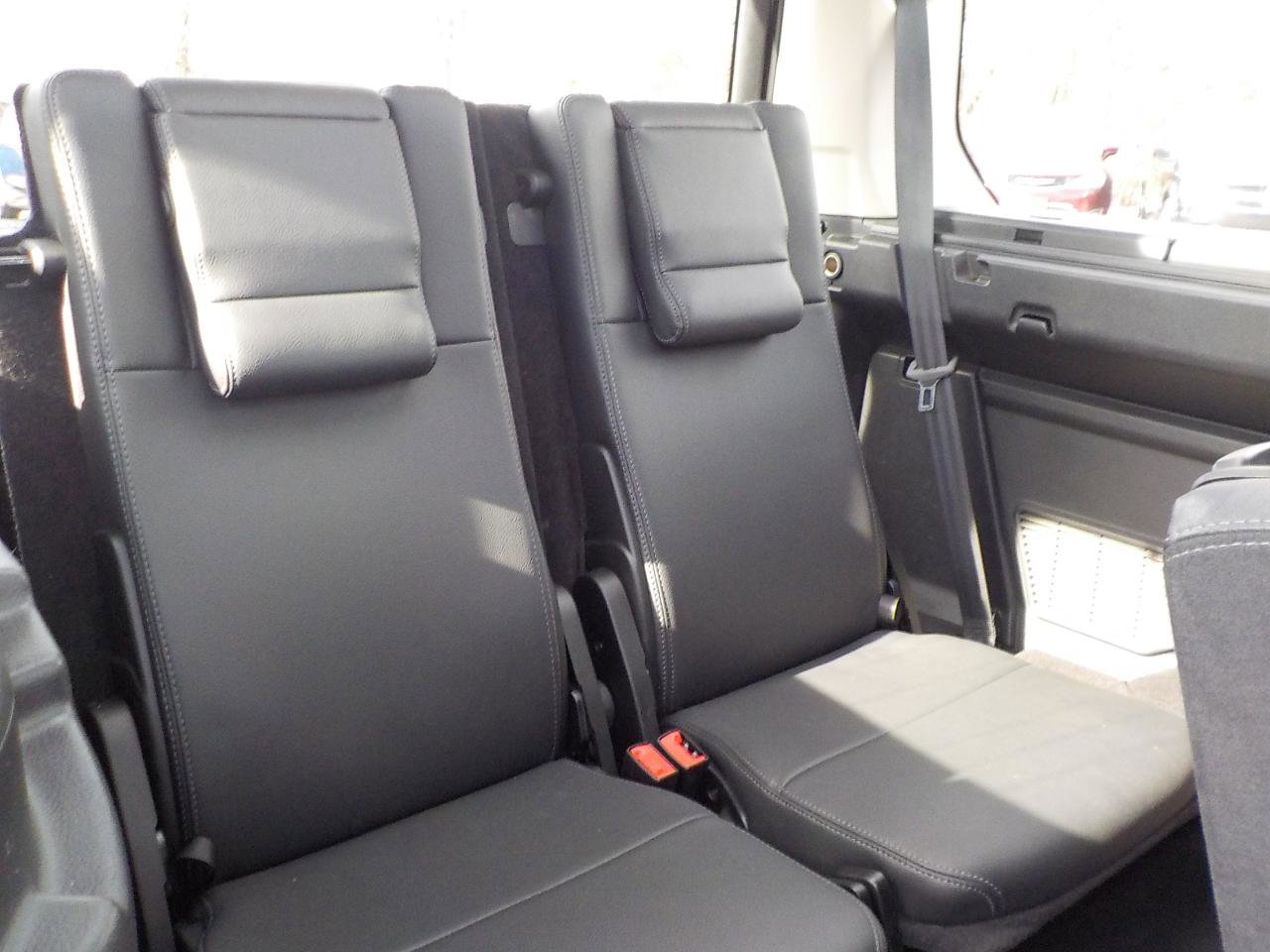 Used 2015 Land Rover LR4 HSE AWD/4WD image 26