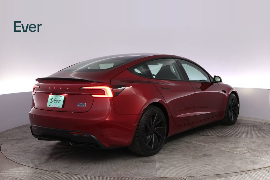 Used 2025 Tesla Model 3 Performance AWD/4WD image 3