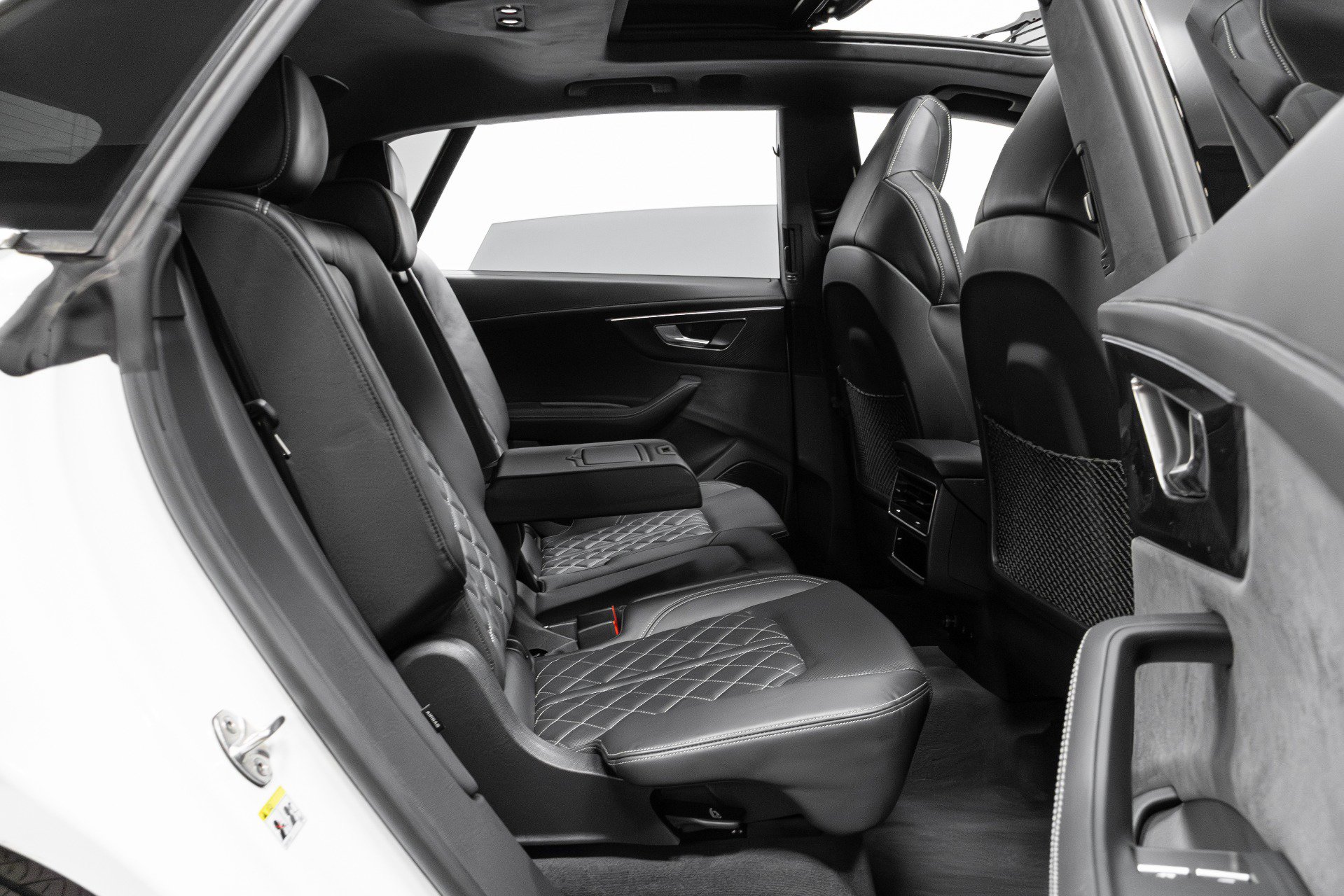 Used 2023 Audi SQ8 Prestige image 22