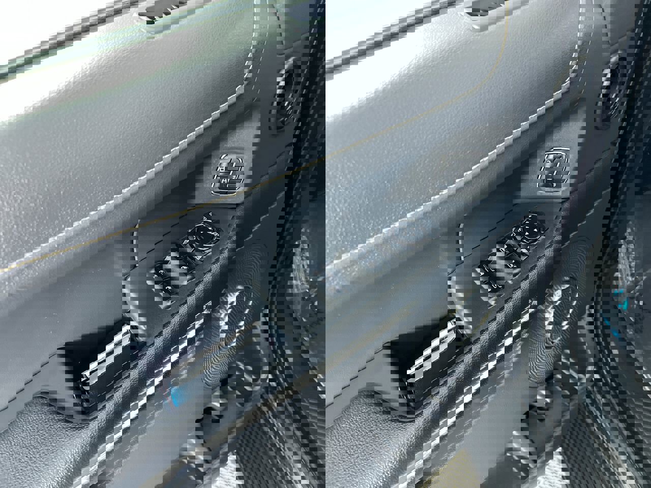 Used 2024 Ford Expedition Max XLT image 14