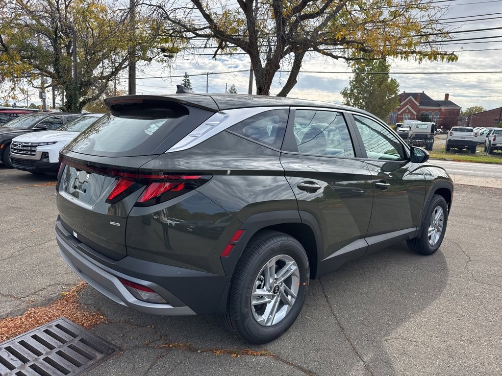 New 2026 Hyundai Tucson SE image 7