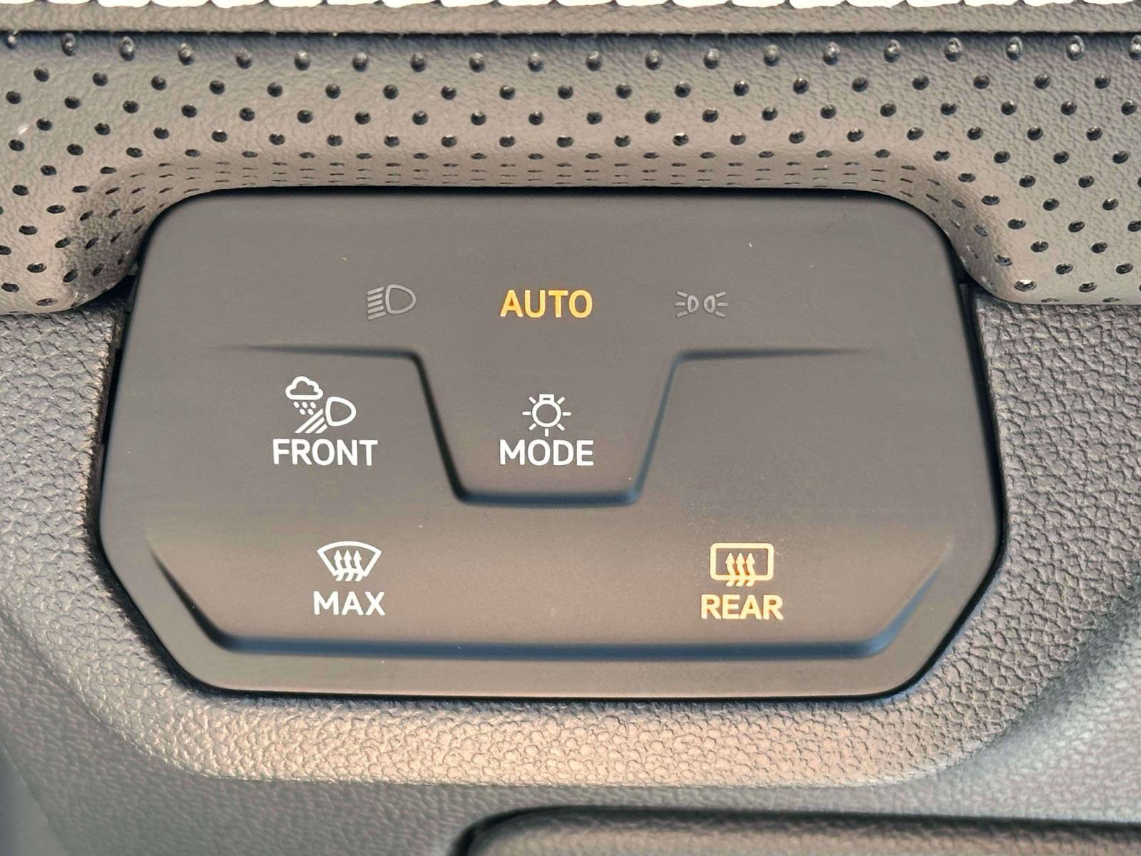 Used 2026 Volkswagen Atlas SE AWD/4WD image 18