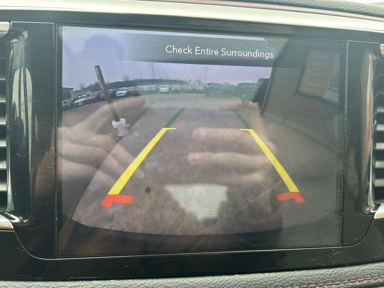 Used 2020 Chrysler Pacifica Limited image 25