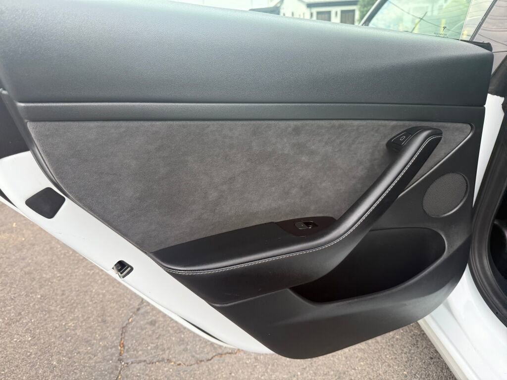 Used 2023 Tesla Model 3 Standard Range RWD image 21