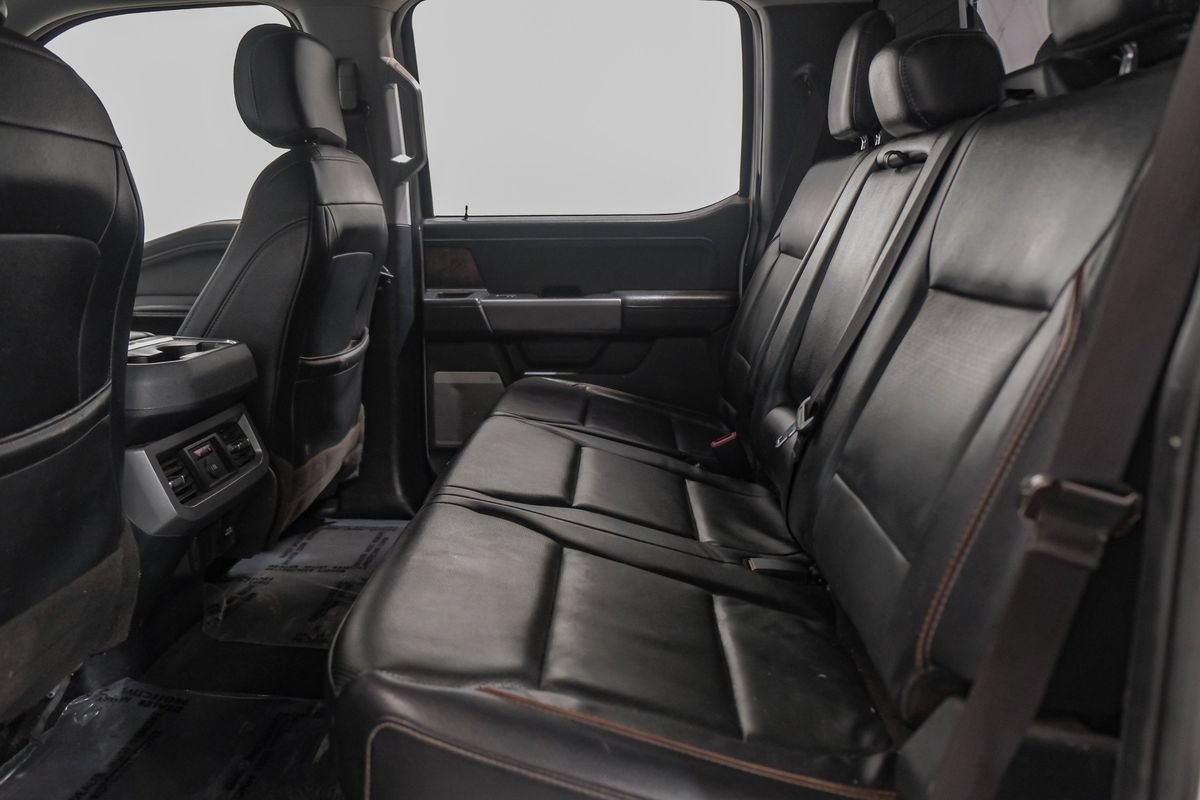 Used 2023 Ford F350 Lariat w/ Lariat Ultimate Package AWD/4WD image 39