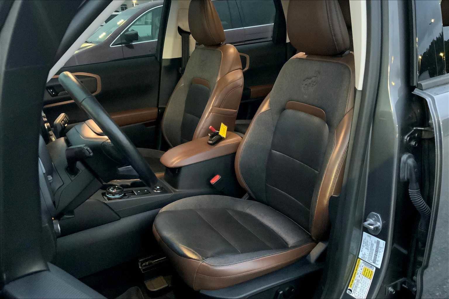 Used 2022 Ford Bronco Sport Outer Banks w/ Tech Package image 13