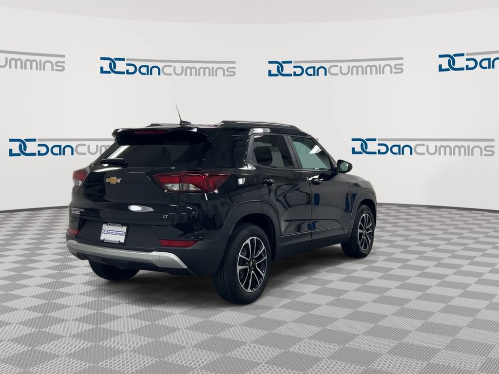Used 2024 Chevrolet TrailBlazer LT w/ Convenience Package FWD image 8