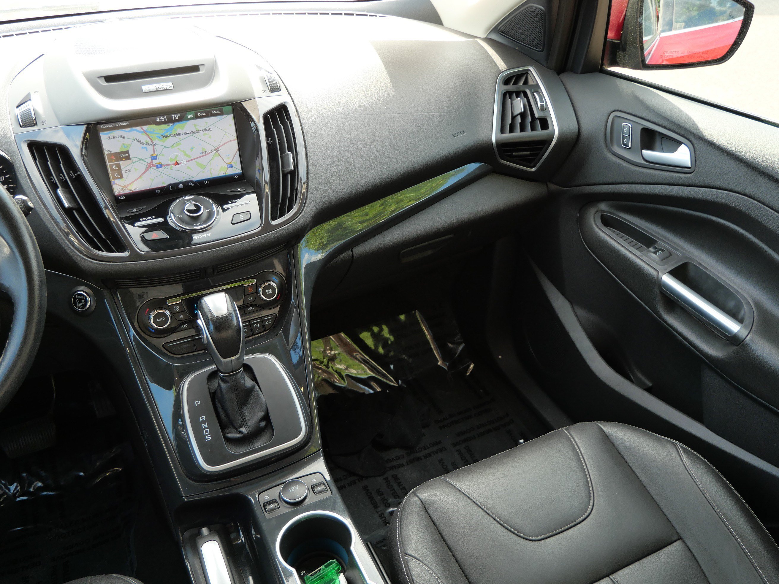 Used 2013 Ford Escape Titanium w/ Parking Technology Pkg AWD/4WD image 11