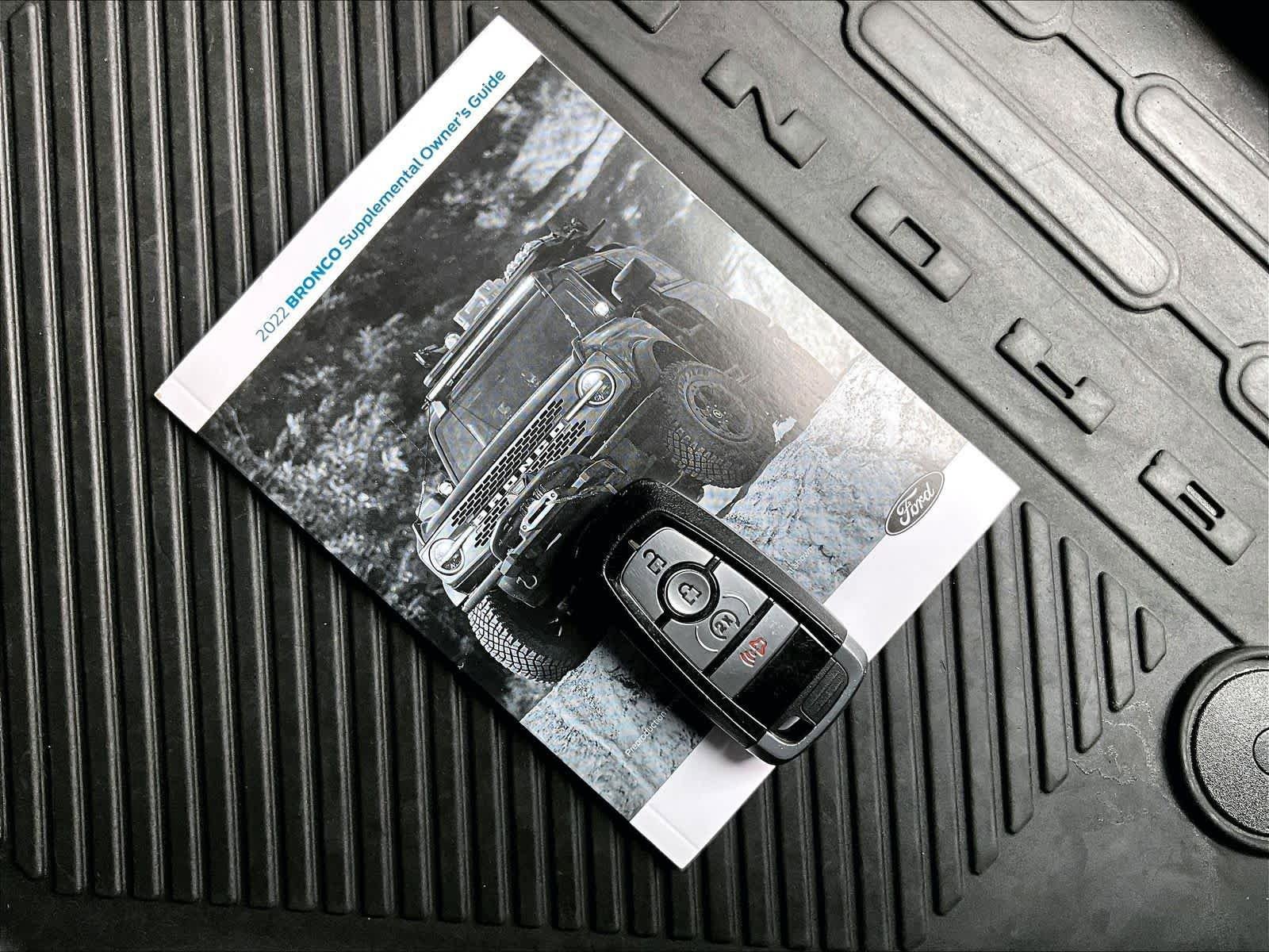 Used 2022 Ford Bronco Wildtrak image 32