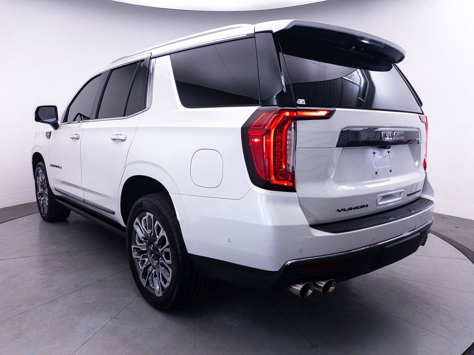 Used 2023 GMC Yukon Denali Ultimate AWD/4WD image 22