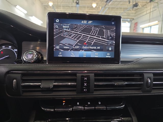 Used 2020 Lincoln Corsair AWD w/ Premium Package image 21