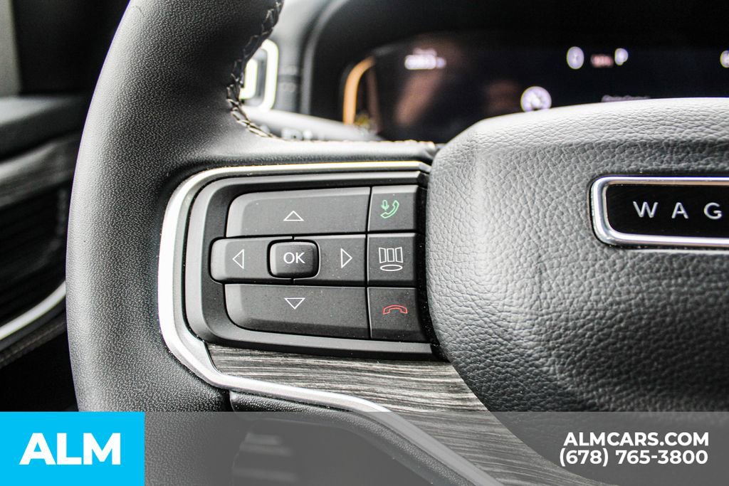 Used 2024 Jeep Wagoneer Series II w/ Flexible Seating Group image 28