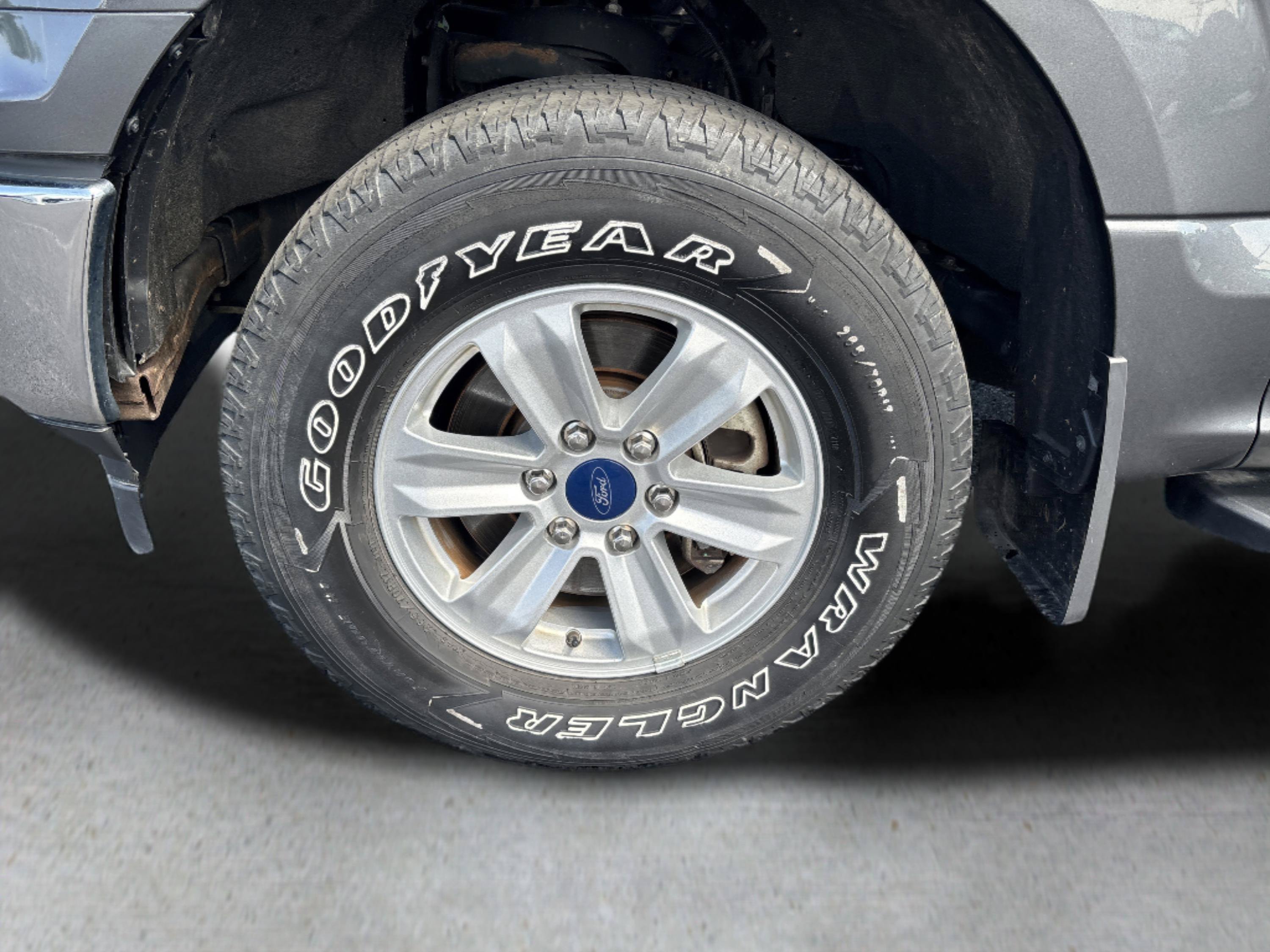 Used 2018 Ford F150 XL w/ Equipment Group 101A Mid AWD/4WD image 21