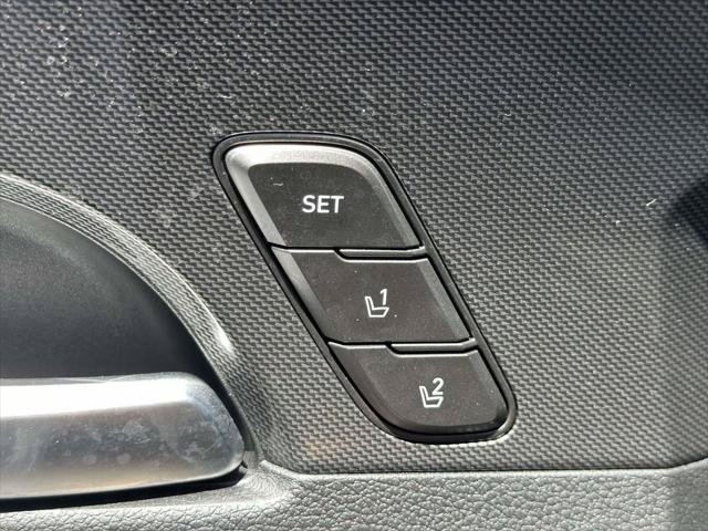 Used 2023 Hyundai Santa Fe Limited AWD/4WD image 20