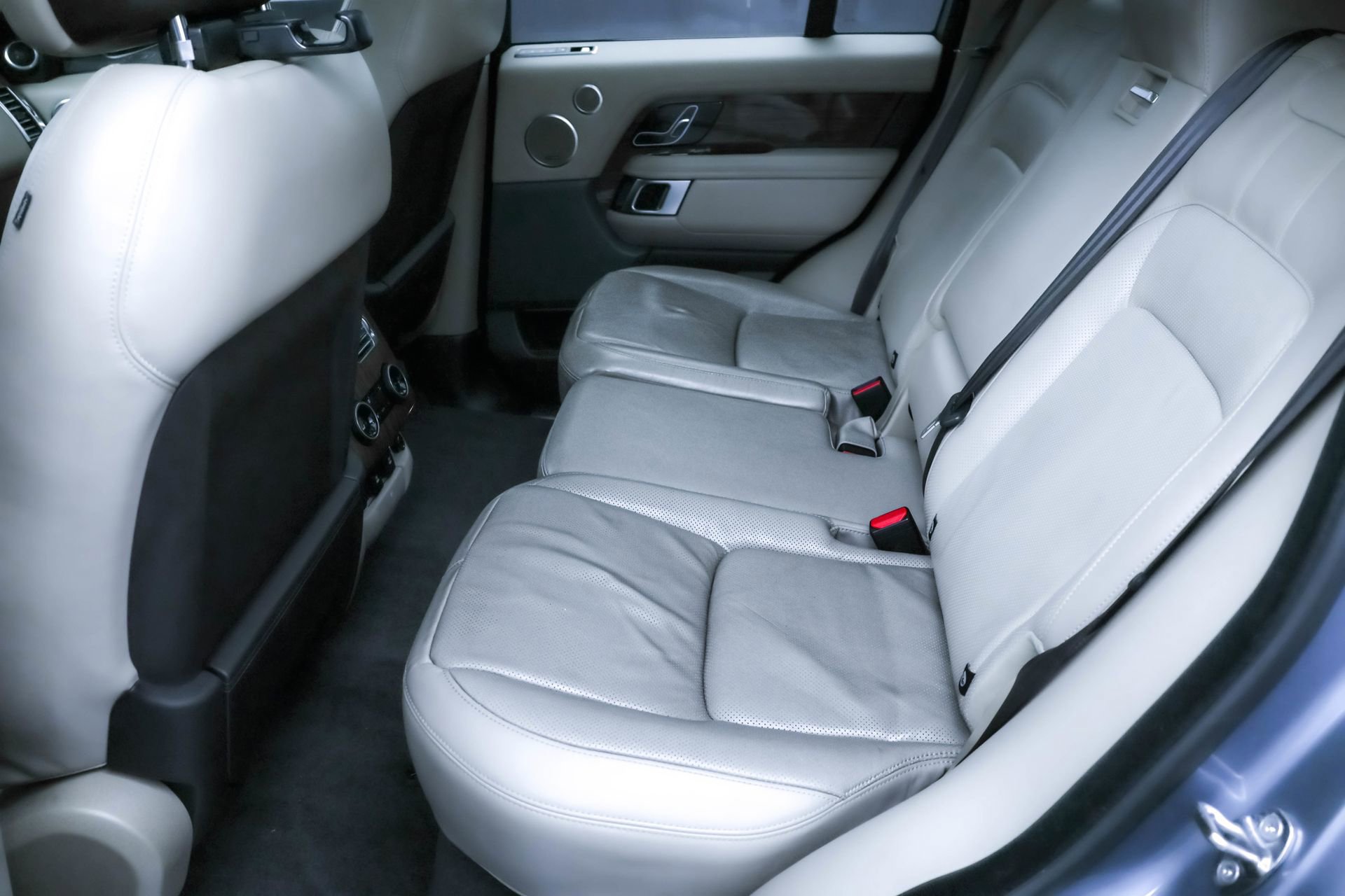 Used 2019 Land Rover Range Rover HSE image 20