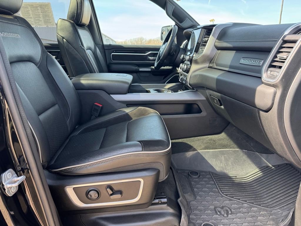 Used 2022 RAM 1500 Laramie AWD/4WD image 6