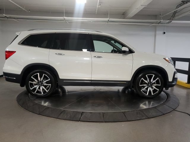 Used 2019 Honda Pilot Touring image 10