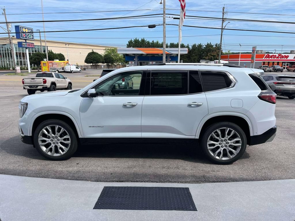New 2026 GMC Acadia Denali w/ Super Cruise Package FWD image 6