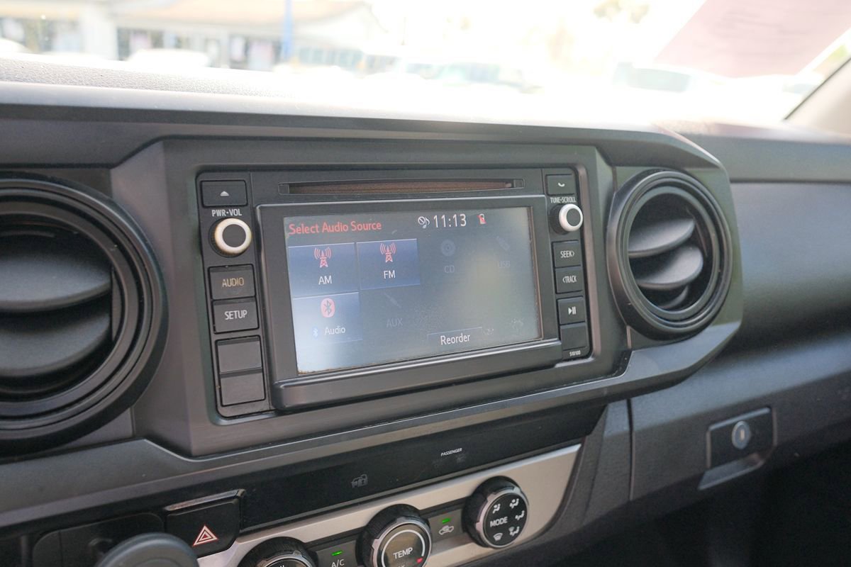 Used 2017 Toyota Tacoma SR RWD image 20