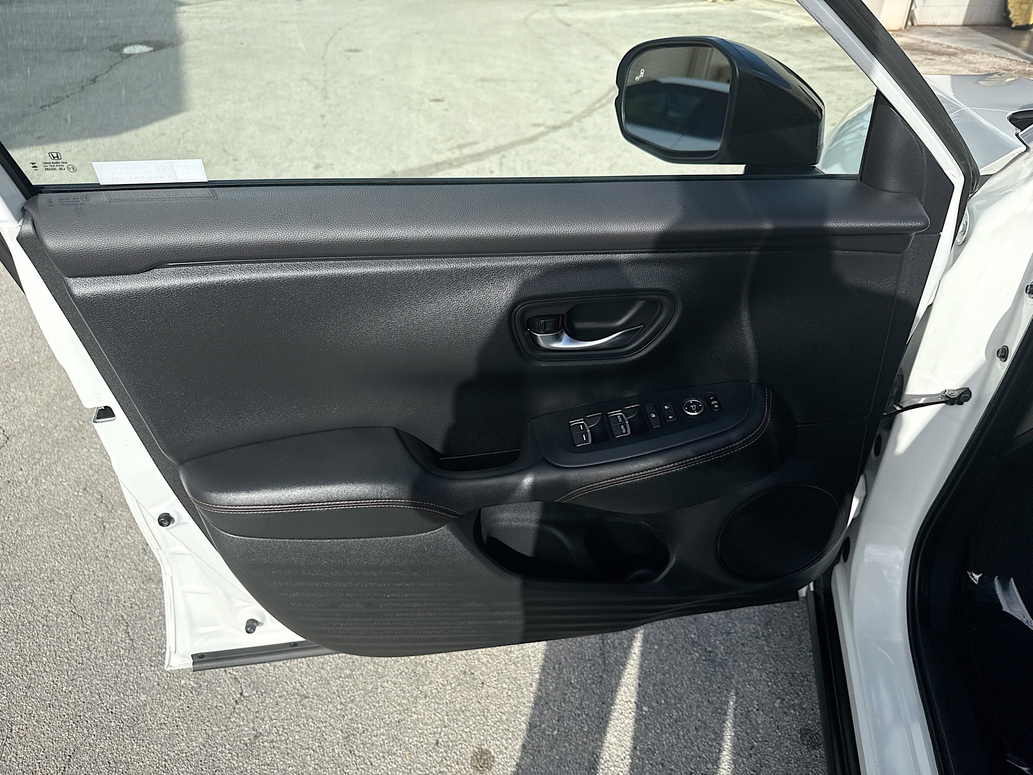 Used 2024 Honda HR-V Sport image 17