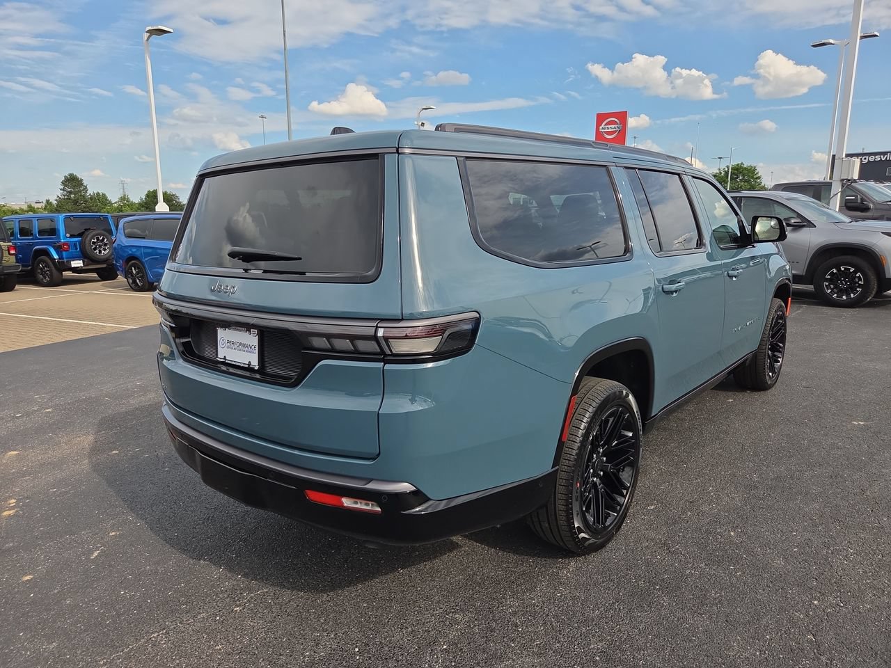 New 2026 Jeep Grand Wagoneer L Limited AWD/4WD image 7