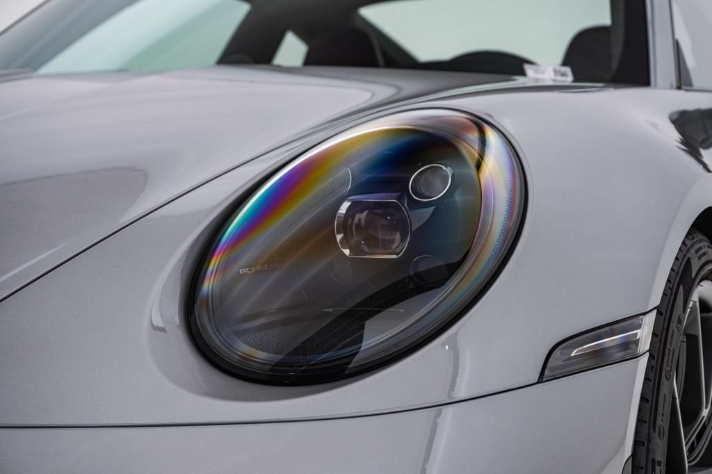 Certified 2024 Porsche 911 GT3 RWD image 7