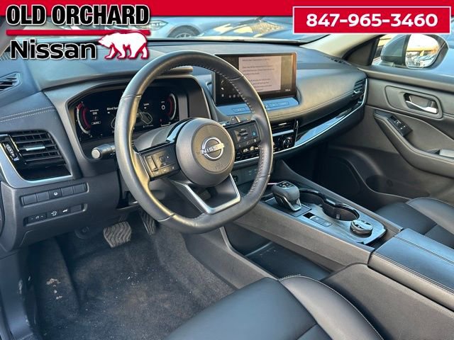 Used 2024 Nissan Rogue SL w/ SL Premium Package image 14