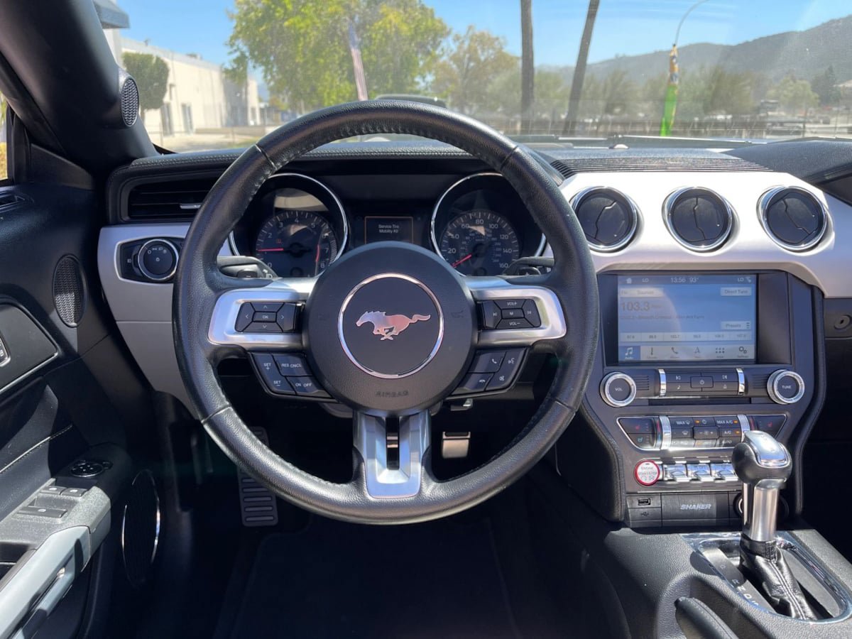 Used 2016 Ford Mustang Premium RWD image 14