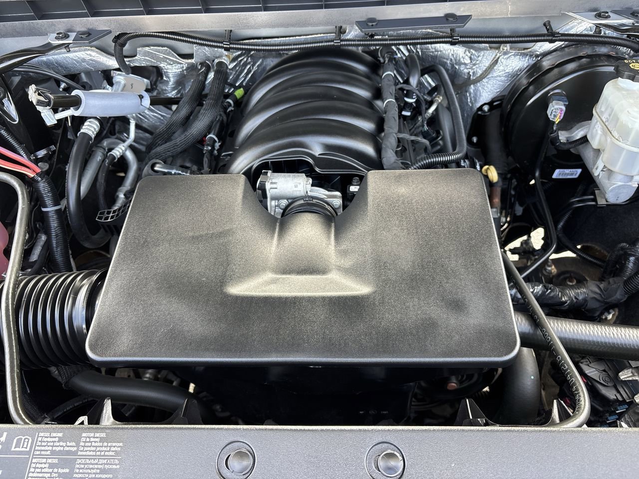 Used 2018 Chevrolet Silverado 1500 W/T RWD image 9