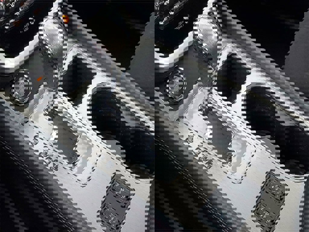 Used 2018 Nissan Murano SL image 16