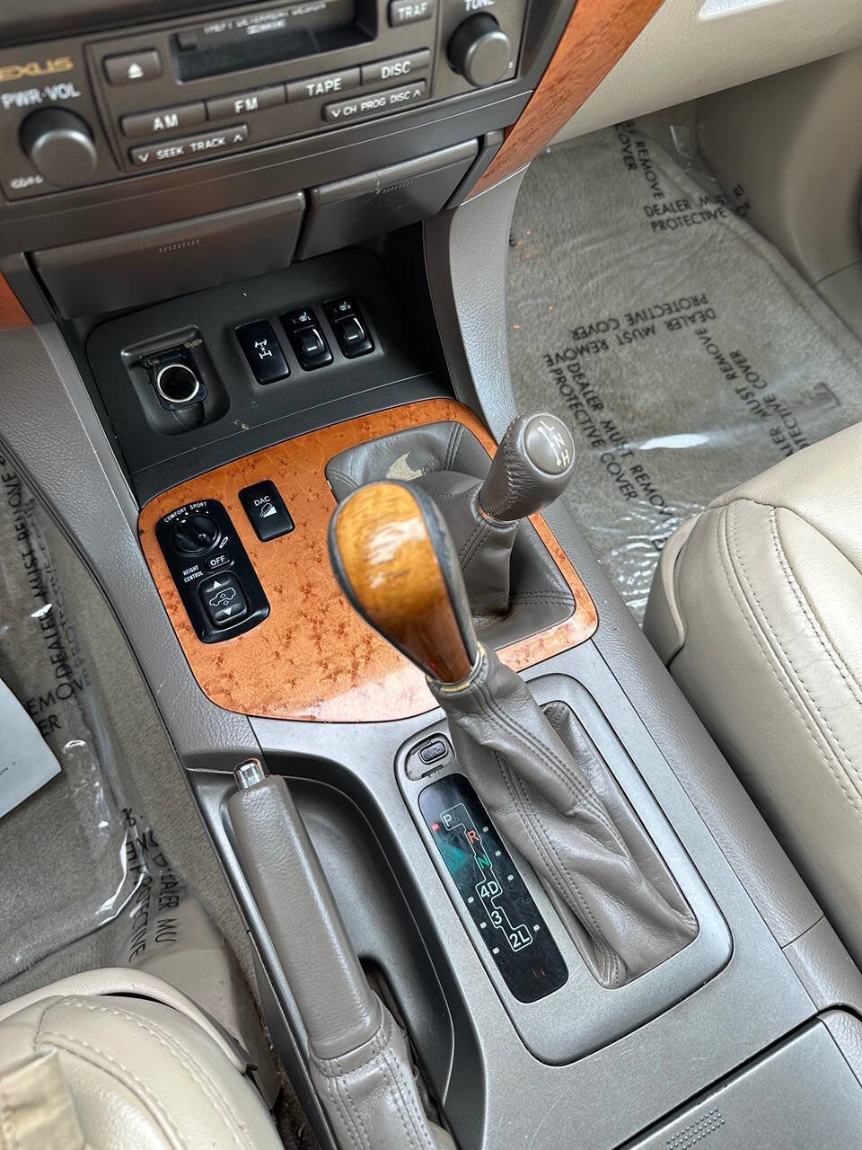 Used 2004 Lexus GX 470 image 10