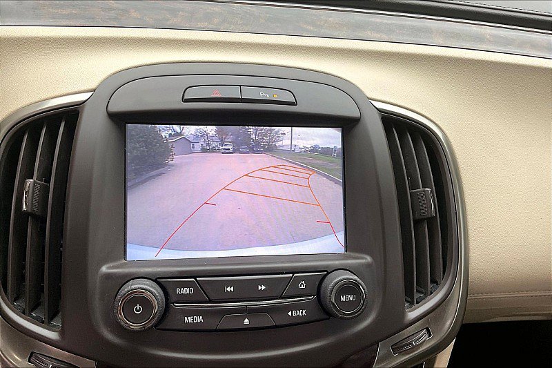 Used 2016 Buick LaCrosse Leather FWD image 14