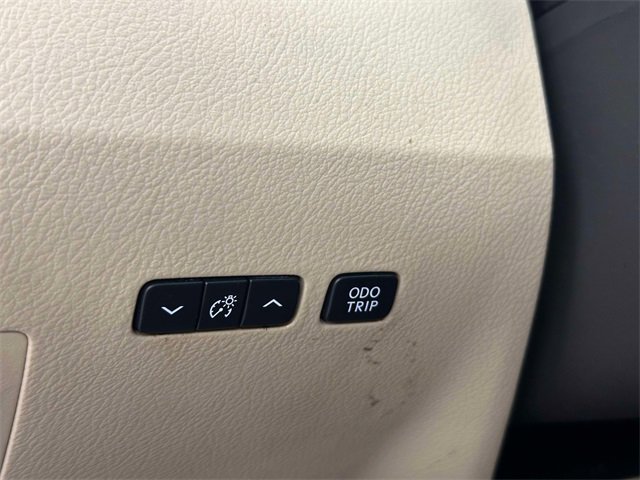 Used 2011 Lexus RX 450h AWD image 25