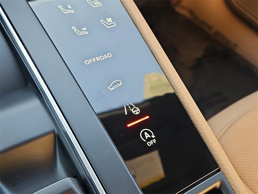 New 2026 Porsche Macan image 15