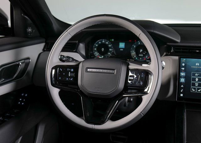 New 2026 Land Rover Range Rover Velar Dynamic SE AWD/4WD image 12