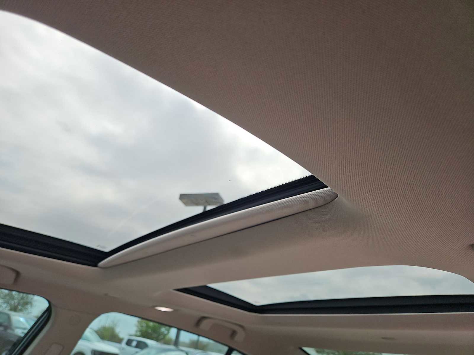 Used 2017 Nissan Maxima Platinum image 20