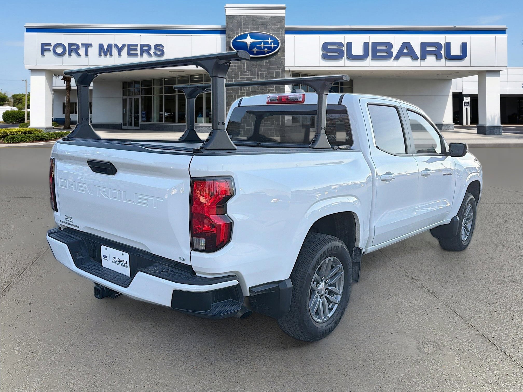 Used 2024 Chevrolet Colorado LT w/ Advanced Trailering Package image 3