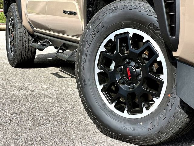 New 2026 Toyota Tacoma TRD Off-Road AWD/4WD image 2