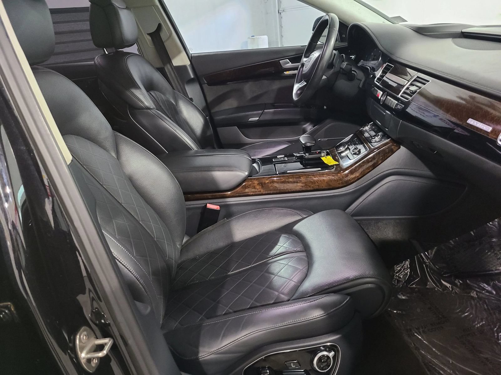 Used 2015 Audi A8 L 4.0T w/ Premium Package AWD/4WD image 23