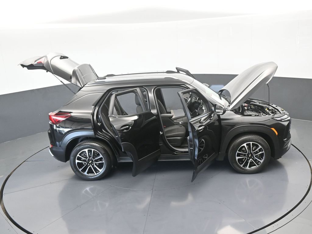 Used 2024 Chevrolet TrailBlazer LT image 65