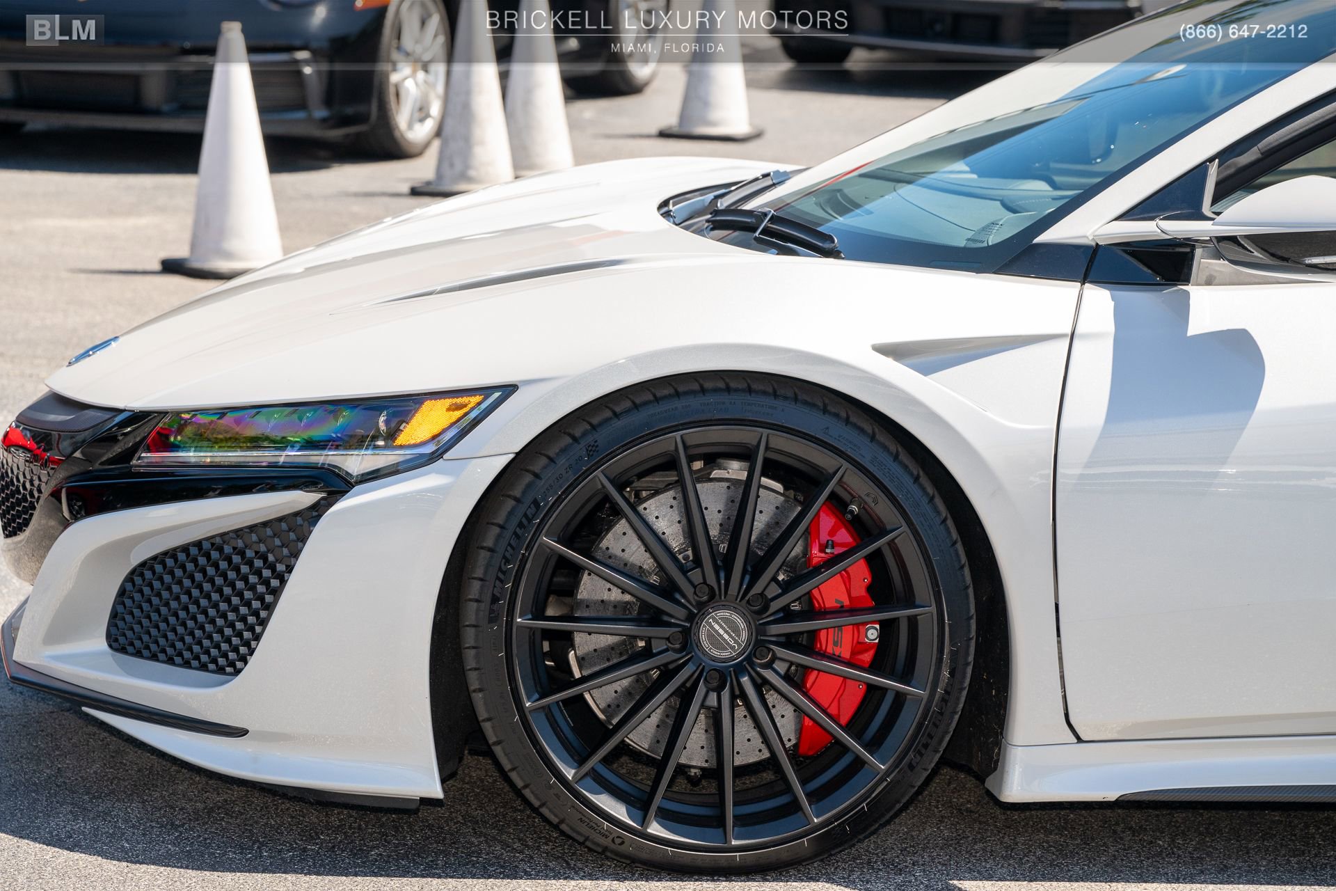 Used 2017 Acura NSX image 38